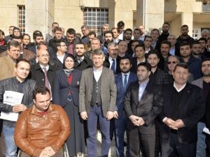Cumhur, Başkanına Sahip Çıkıyor