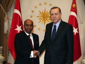 Sri Lanka Büyükelçisi Amza’dan Cumhurbaşkanı Erdoğan’a Güven Mektubu