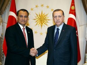 El Salvador Büyükelçisi Parada, Cumhurbaşkanı Erdoğan’a Güven Mektubunu Sundu