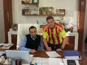 Alima Yeni Malatyaspor’da Koçer İmzayı Attı
