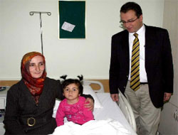 6 yaşındaki Aleyna'ya, annesi böbreğini verdi