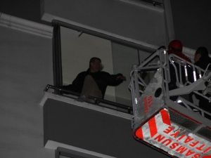 Borçları Nedeniyle Bunalıma Girdi, İntihara Kalkıştı