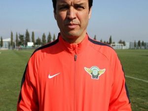 Cihat Arslan: "Vaz Te Transferi İçin Çalışmalar Sürüyor"
