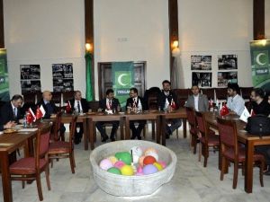 Btü’den Yeşilay’a Ziyaret