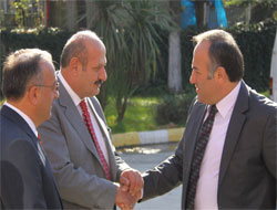 Vali'den Bayram Ziyaretleri