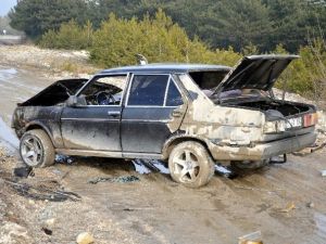 Yaralı Arkadaşını Bırakıp Çekici Çağırmaya Gitti