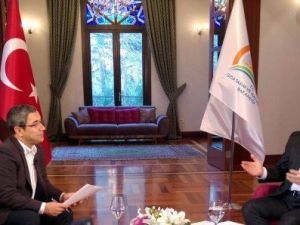 Bakan Çelik: “Bülent Arınç’ın Açıklamalarını Doğru Bulmuyorum”