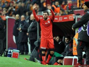 Sinan Gümüş Gollerine Devam Ediyor