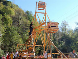 Tahta Dönme Dolap Şenliği