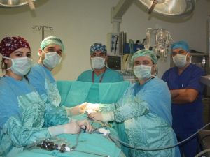 Göğsü Çöken Hastaya Çelik Bar Takıldı