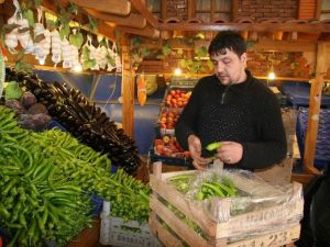Afyonkarahisar’da Yaş Sebze Ve Meyve Fiyatları