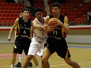 Uluslararası Yıldız Erkekler Basketbol Turnuvası