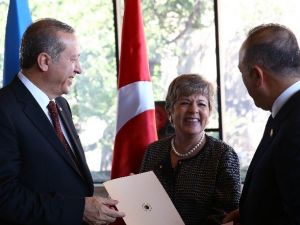Erdoğan: “Terör Örgütünün Bir Tanesi İyi, Bir Tanesi Kötü Diyemezsiniz”