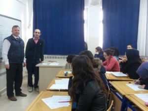 Ygs-lys Hazırlanan Öğrencilere Sömestr Tatilinde Ücretsiz Kurs