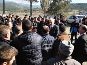 Eylemdeki İşçilere Müjdeyi Tatlıoğlu Verdi