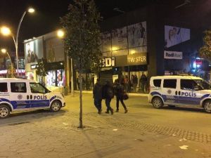 Sakarya’da Bıçaklı Kavga: 2 Yaralı