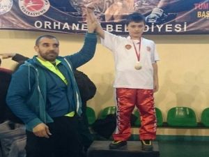 Balıkesirli Sporcular Kick Boks Turnuvasında İkinci Oldu