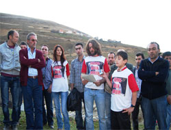 2 Bin 200 Metrede HES Protestosu