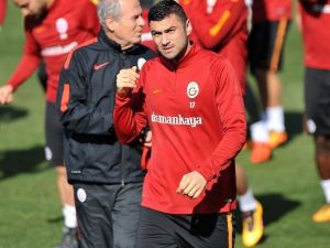 Galatasaray’da Podolski Sevinci