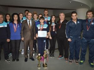Yıldırım Belediyesporlu Sporculardan 20 Madalya