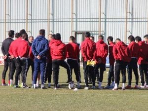 Prınce Desır Guano: "Beşiktaş Maçında Kazanmak İçin Savaşacağız"