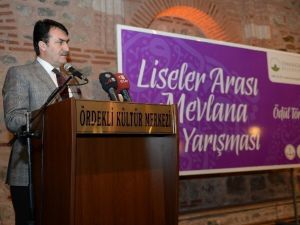 Genç Şairler Hünerlerini Mısralara Döktü