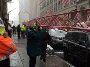 New York’ta Vinç Devrildi: 1 Ölü