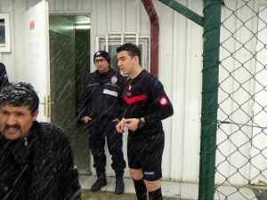 Rakip Takım Gelmeyince Maç İptal Oldu