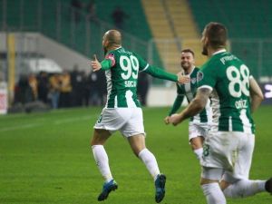 Timsah Arena’da Gol Düellosu