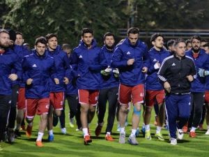 Mersin İdmanyurdu, Galatasaray Maçı Hazırlıklarına Başladı