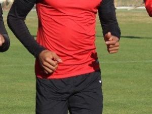 Denizlispor’da Leodrınho Şoku