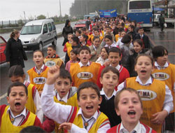 Derepazarı'nda toprağa saygı yürüyüşü