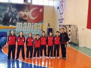 Yalovalı Raketler Ana Ligde Yarı Finale Yükseldi