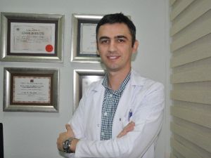 Göz Hastalıkları Uzmanından "Yağan Kara Uzun Süre Bakmayın" Uyarısı