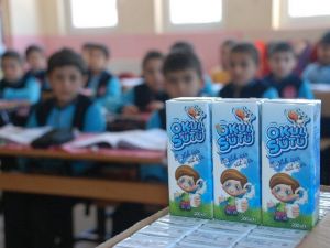 Tokat’ta Öğrencilere Okul Sütü