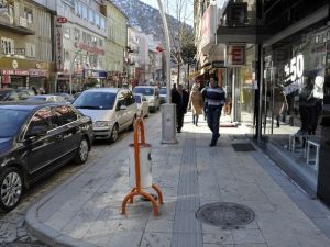 Gümüşhane Belediyesi Kaldırım İşgallerine Son Verdi