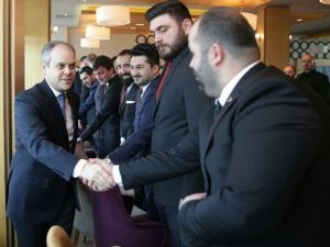Bakan Kılıç Samsunlu Genç İş Adamlarını Kabul Etti