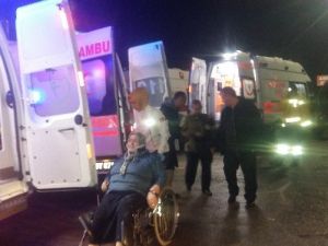 Hasta Ziyaretinden Dönen Otomobil Kaza Yaptı: 1 Ölü, 3 Yaralı