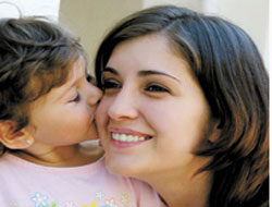 Rize'de Güvenli Annelik Toplantısı