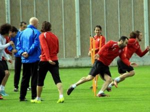 Samsunsporlu Futbolcular Galibiyete Kitlendi