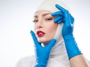 Göz Çevresi Estetiğinde Lazerli Çözüm