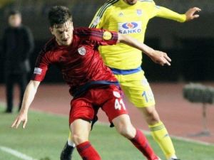 İzmir’de Dostluk Kazandı