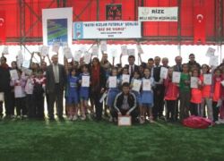 Haydi Kızlar Futbola Şenliği
