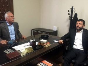 Chp Genel Başkan Yardımcısı Veli Ağbaba, Belediye İş Sendikası Malatya Şubesini Ziyaret Etti
