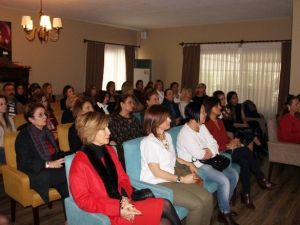 Türkiye’de 8 Kadından 1’inin Meme Kanserine Yakalanma Riski Var