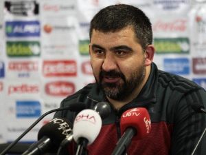 Özat: "Güzel Bir Galibiyet Oldu"