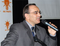 Ak Gençlik Mevlana'yı Andı