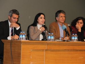 Hdp Eşgenel Başkanı Yüksekdağ İzmir’de Konuştu