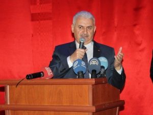 Bakan Yıldırım, İzmir’de Başkanlık Sistemini Anlattı