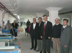 Akçaabat'taki Tekstil Fabrikası Deneme Üretimine Başladı